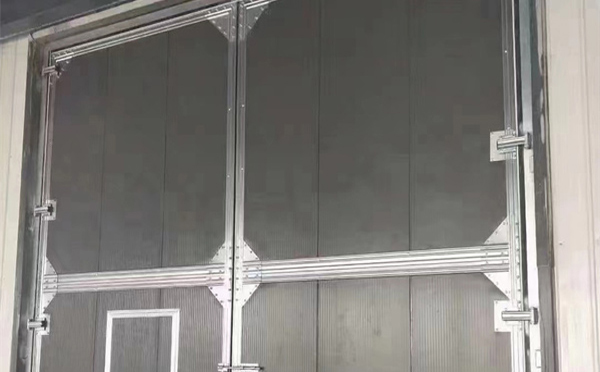 定边兰州厂房定边工业门选购与使用指南：打造高效安全的生产环境