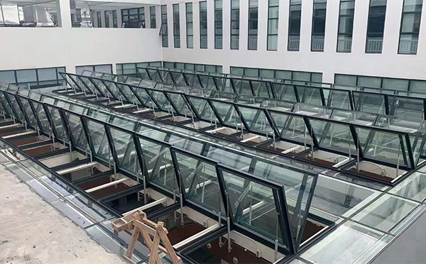 百安科技有限公司近期定边排烟窗项目案例分享